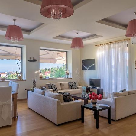 Eco Villa Makri Exterior photo
