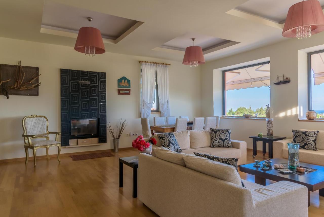 Eco Villa Makri Exterior photo